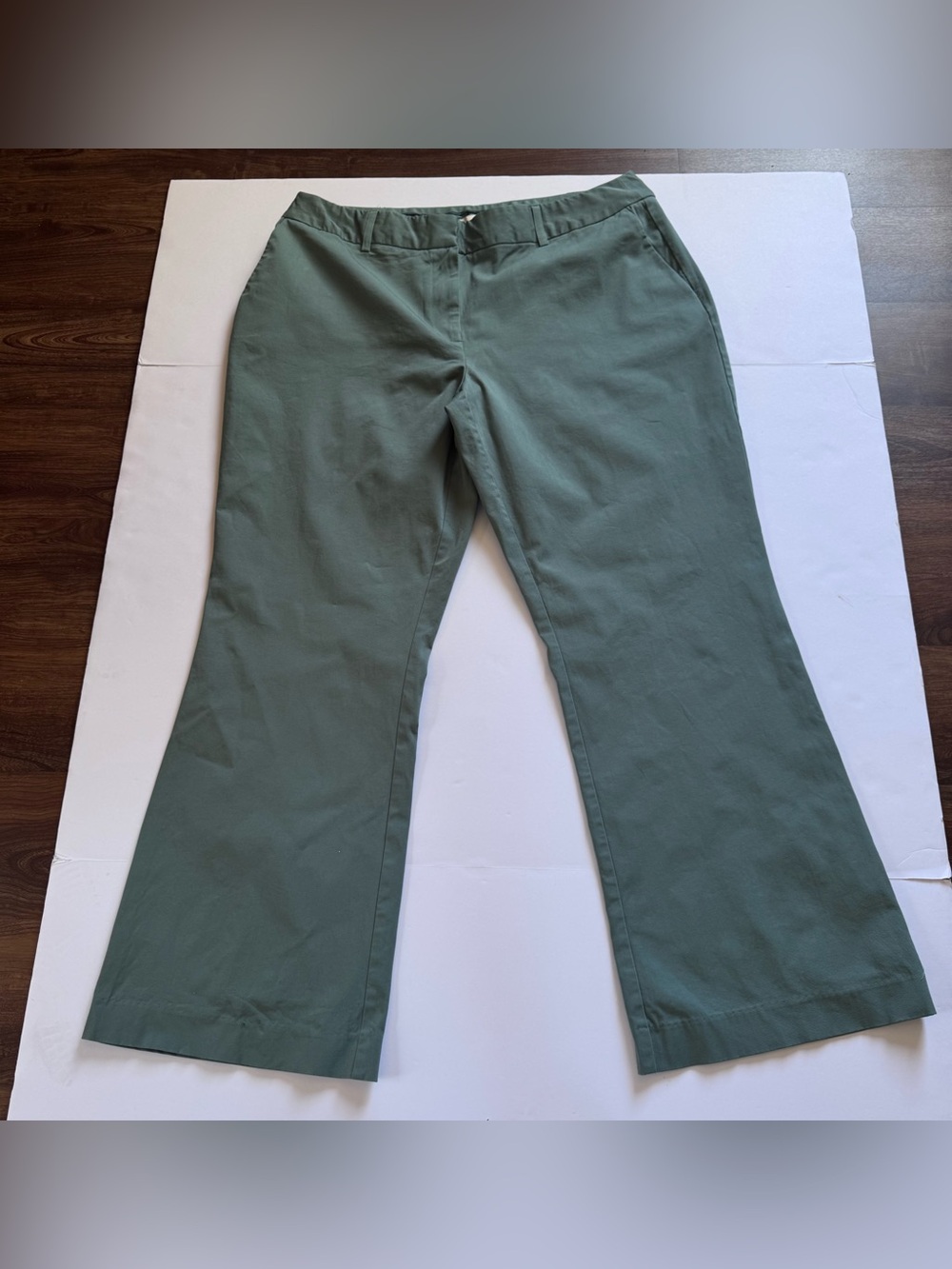 Merona Wide-Leg Mid-Rise Pants in Sage,Size 18 - Picture 2 of 9